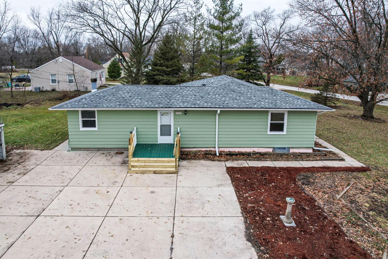 4909 W Minnesota Avenue