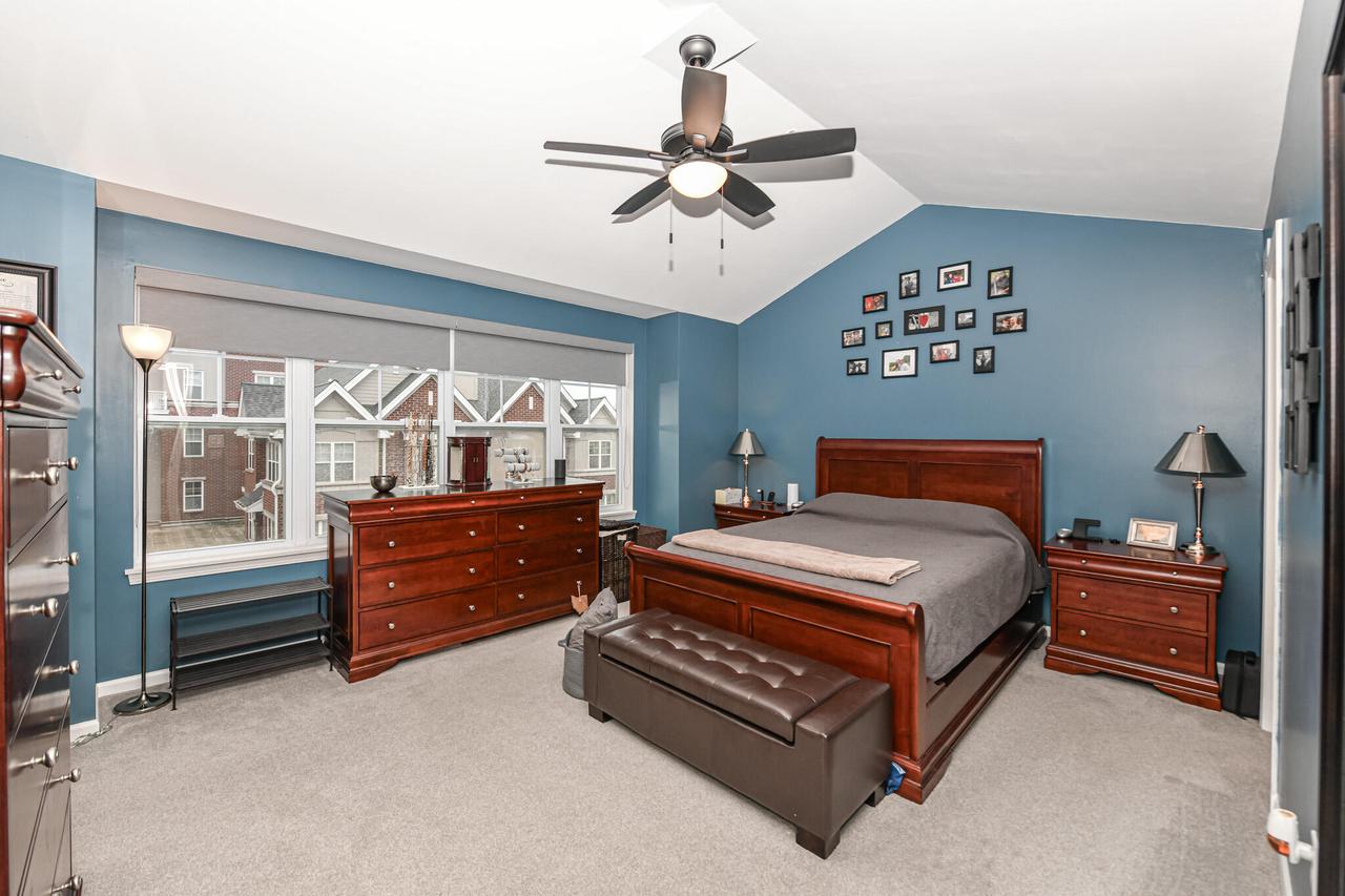 3856 S Lake Drive Unit: 23