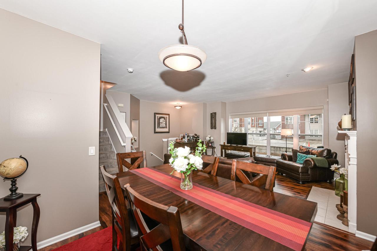 3856 S Lake Drive Unit: 23