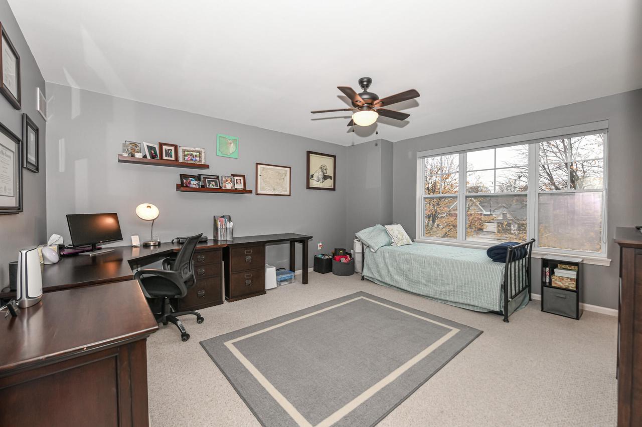 3856 S Lake Drive Unit: 23