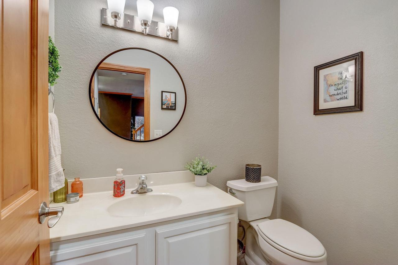 2335 North Forest RUN