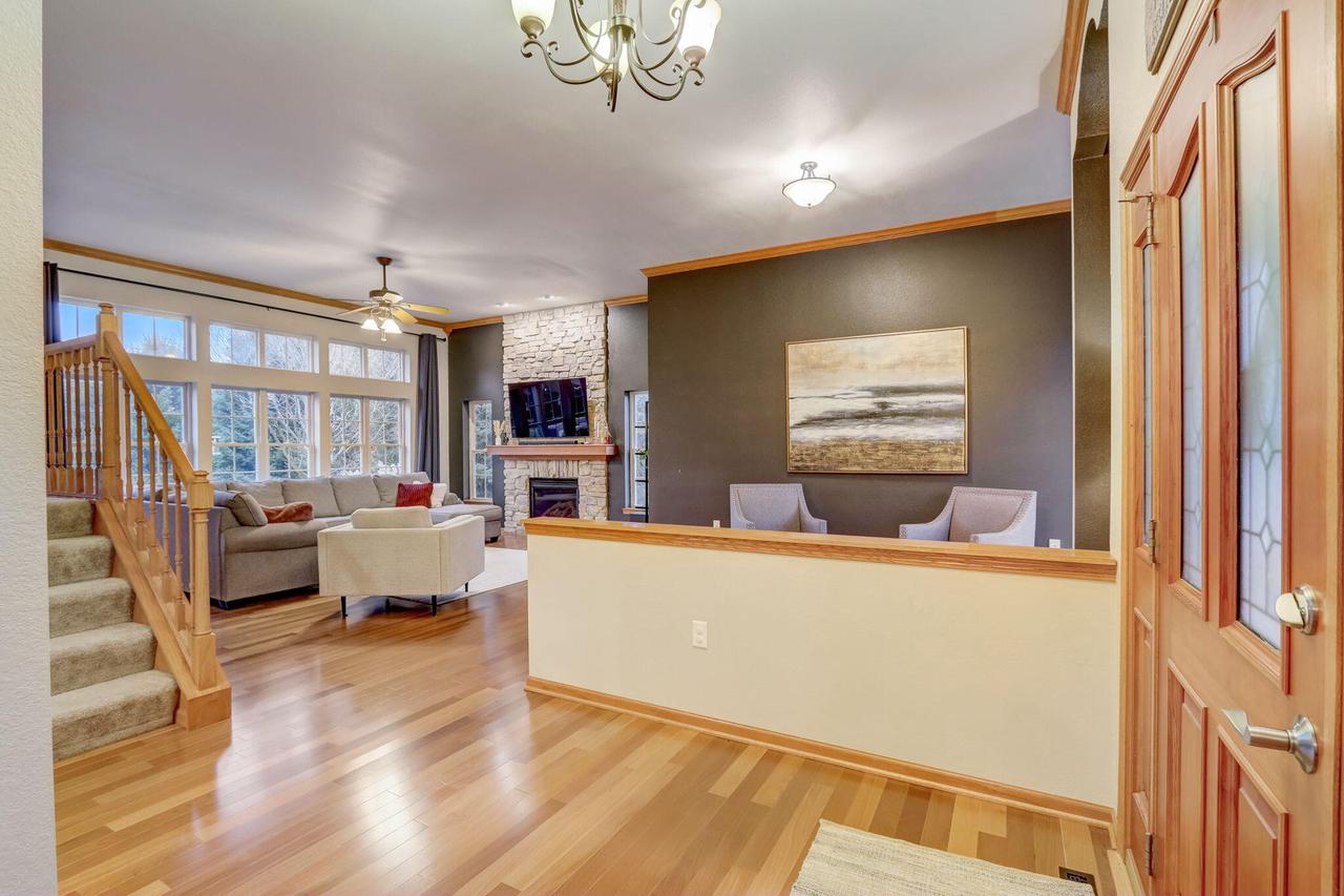 2335 North Forest RUN