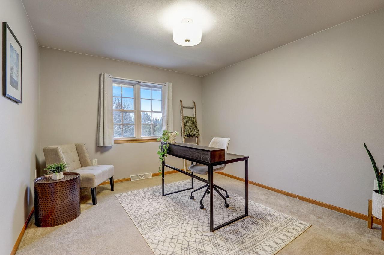 2335 North Forest RUN