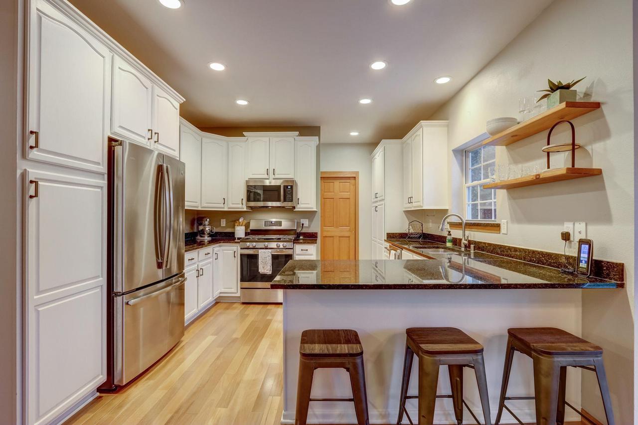 2335 North Forest RUN