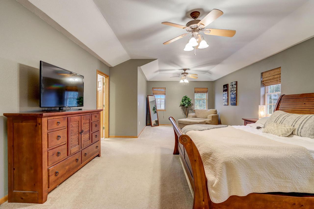 2335 North Forest RUN