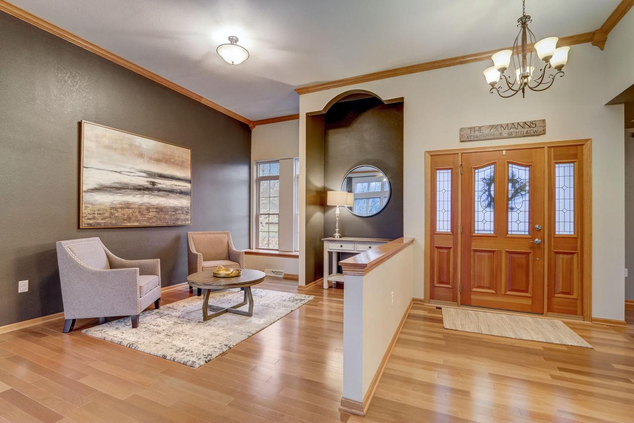 2335 North Forest RUN