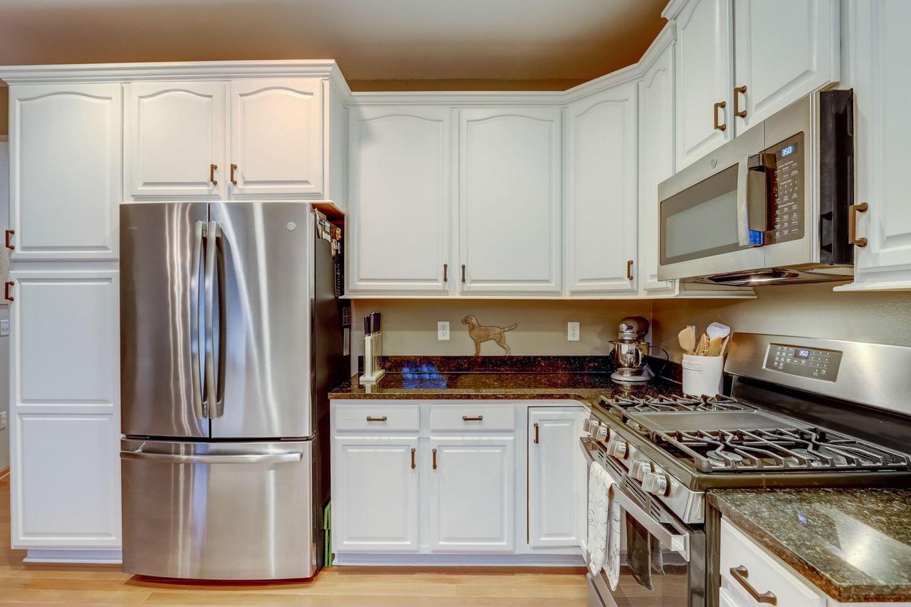 2335 North Forest RUN