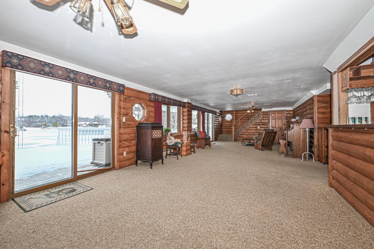 S68W18118 Island Drive