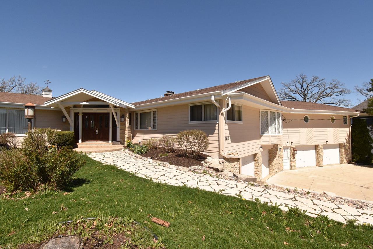 S68W18118 Island Drive