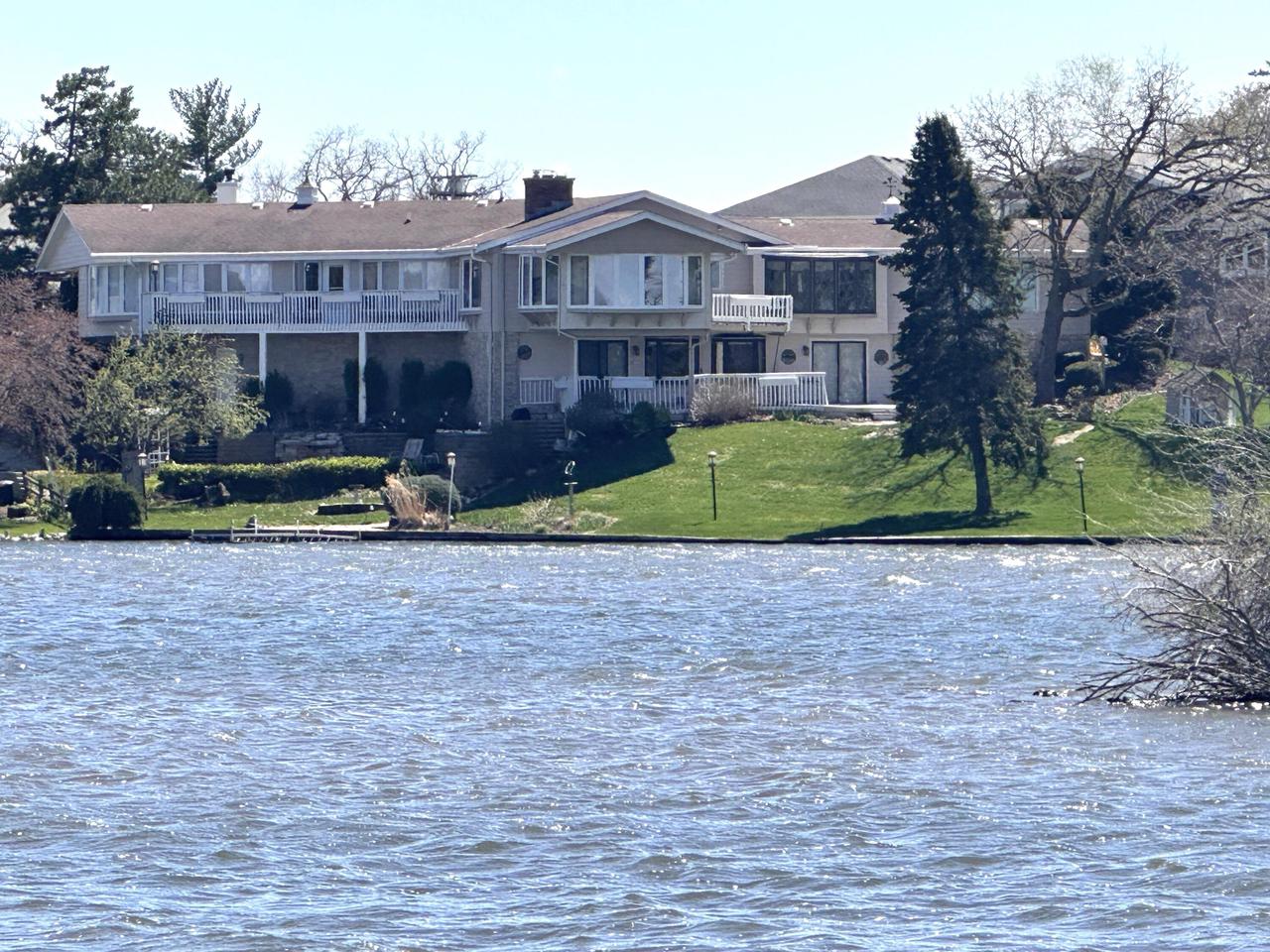 S68W18118 Island Drive