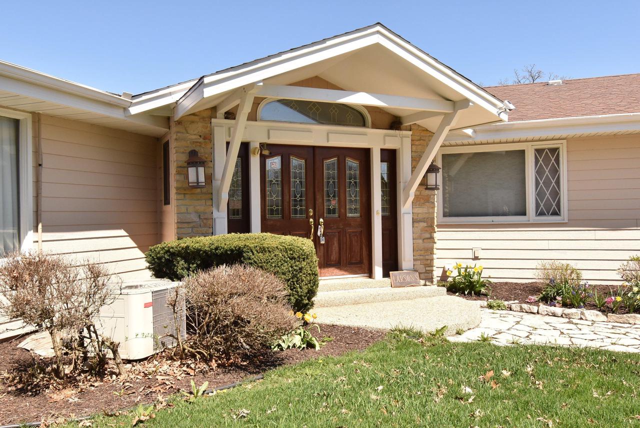 S68W18118 Island Drive