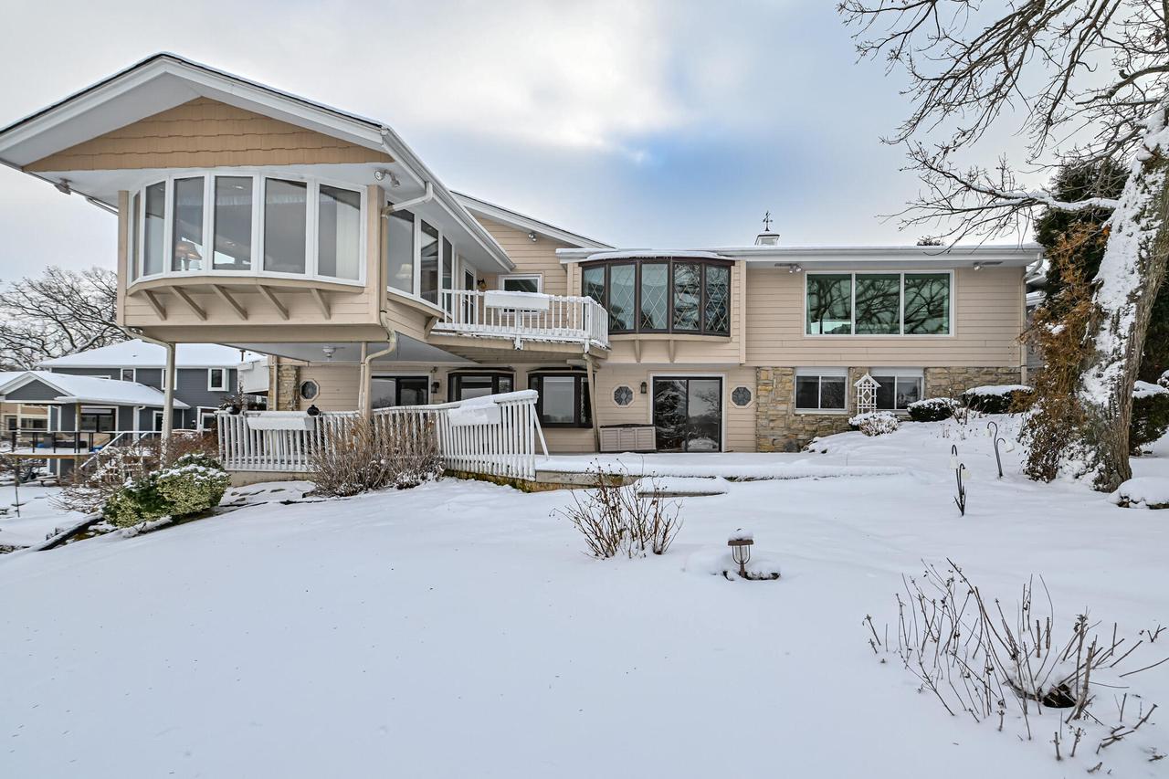 S68W18118 Island Drive