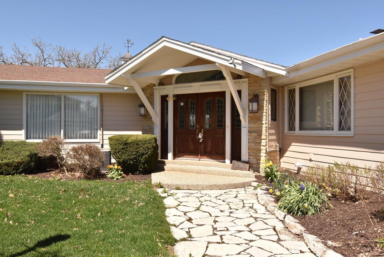 S68W18118 Island Drive