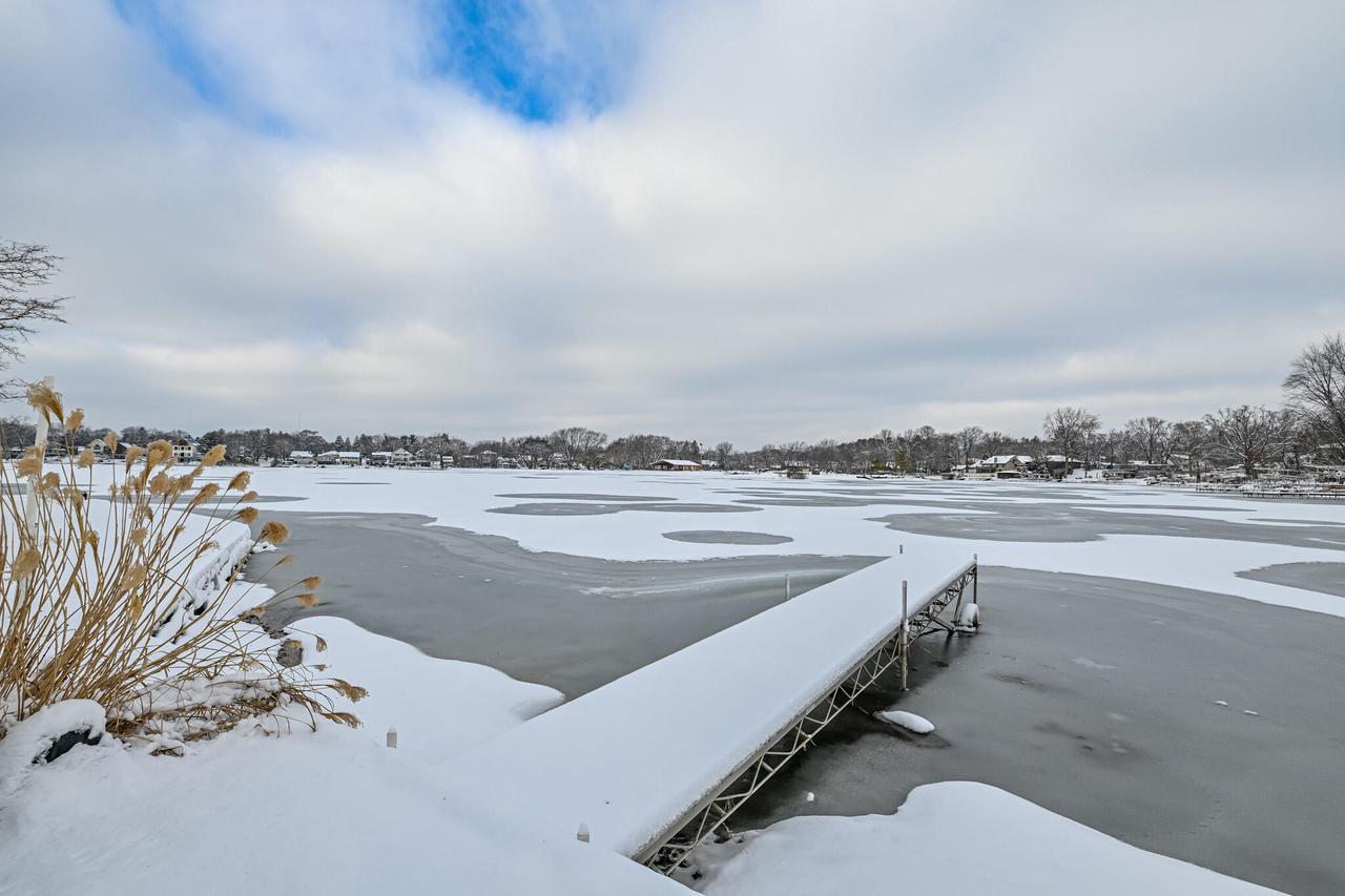 S68W18118 Island Drive