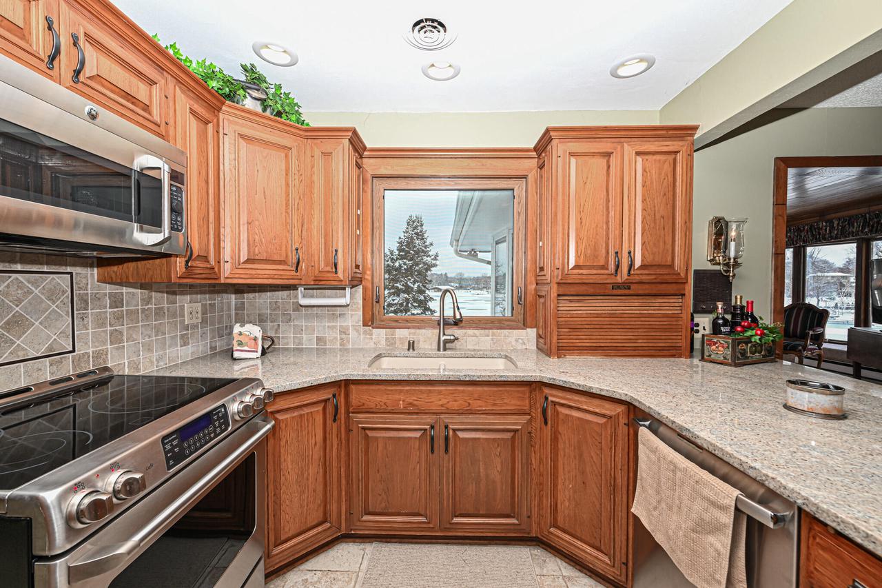 S68W18118 Island Drive