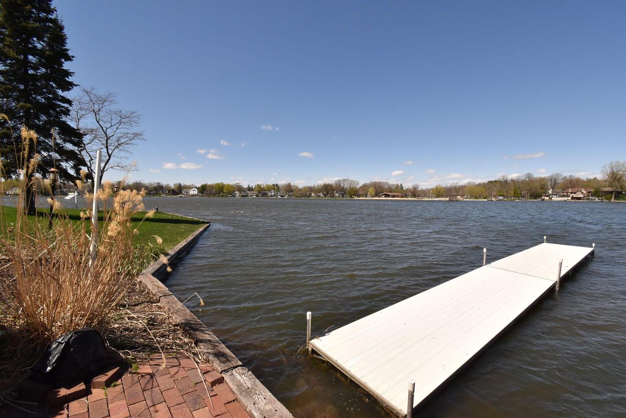 S68W18118 Island Drive