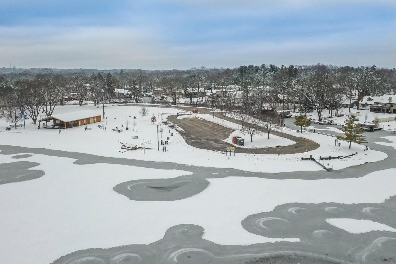 S68W18118 Island Drive