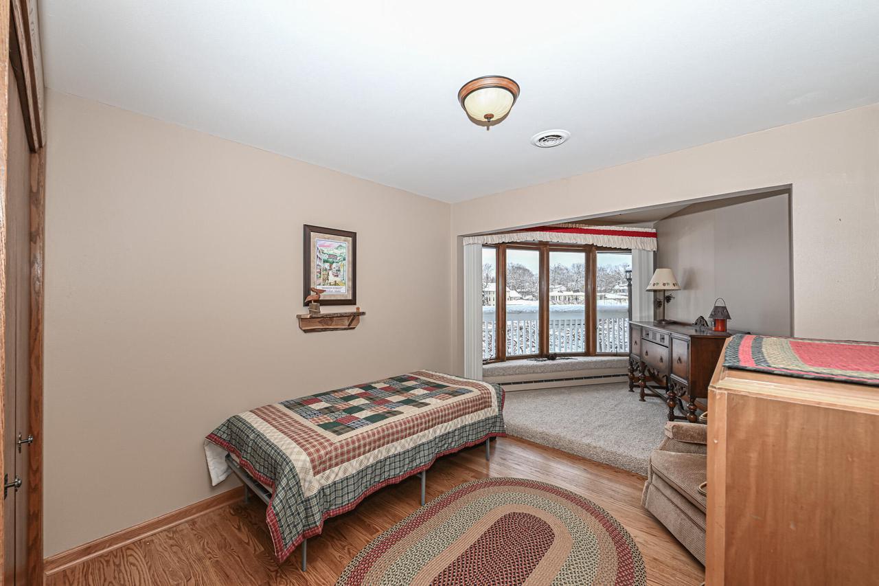 S68W18118 Island Drive