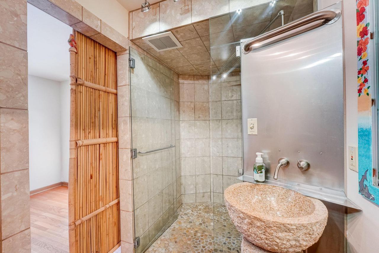 9136 W Michigan Street