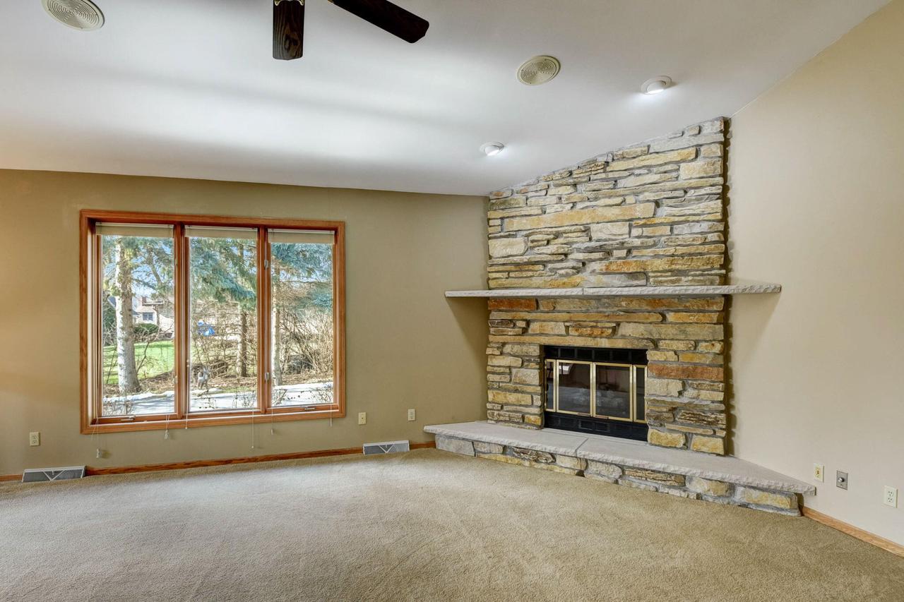 4465 South Longview DRIVE