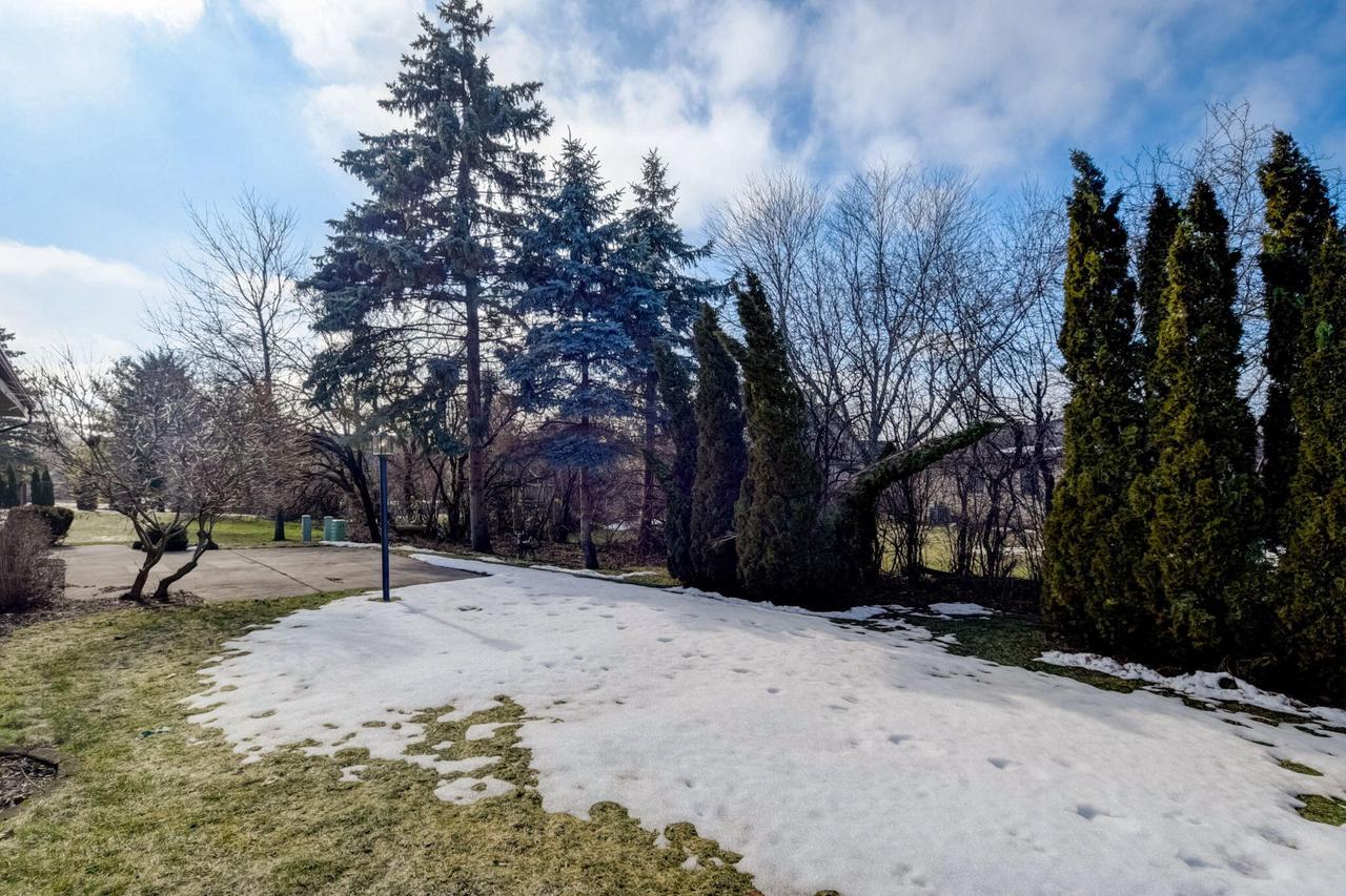 4465 South Longview DRIVE