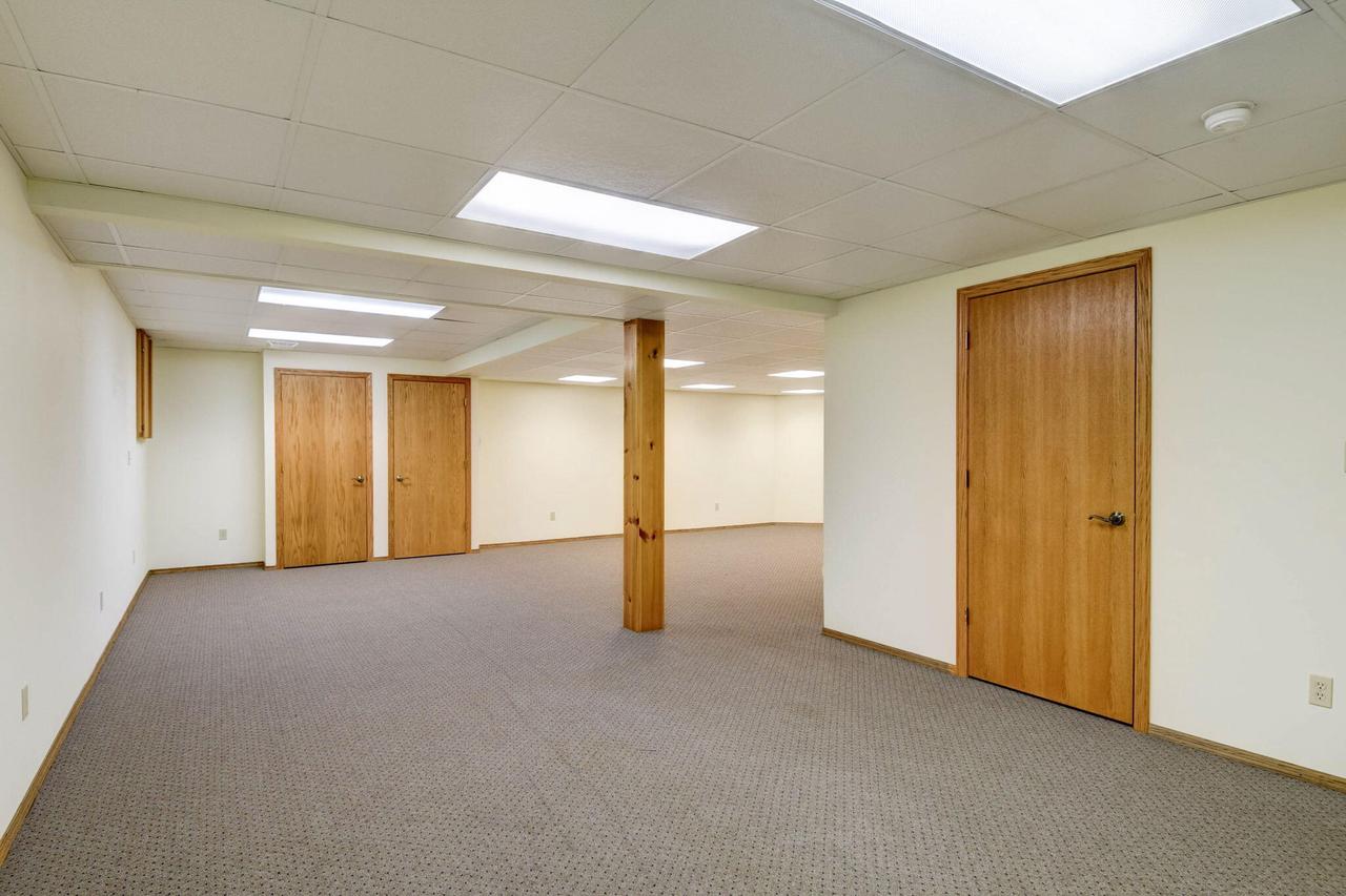 4465 South Longview DRIVE