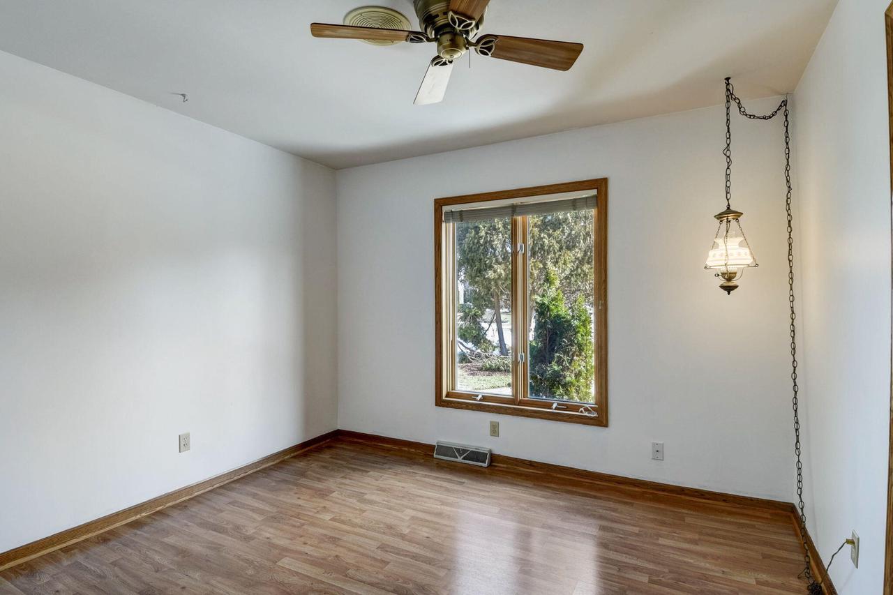 4465 South Longview DRIVE