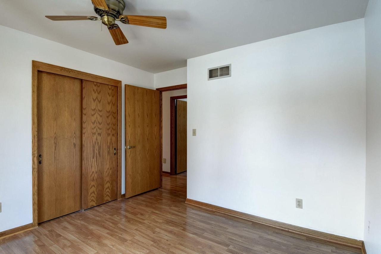 4465 South Longview DRIVE