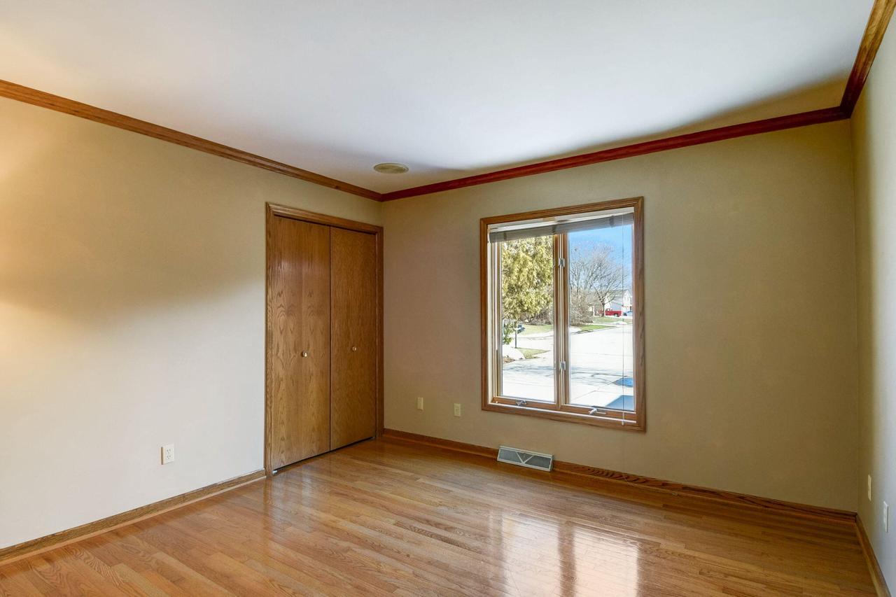 4465 South Longview DRIVE