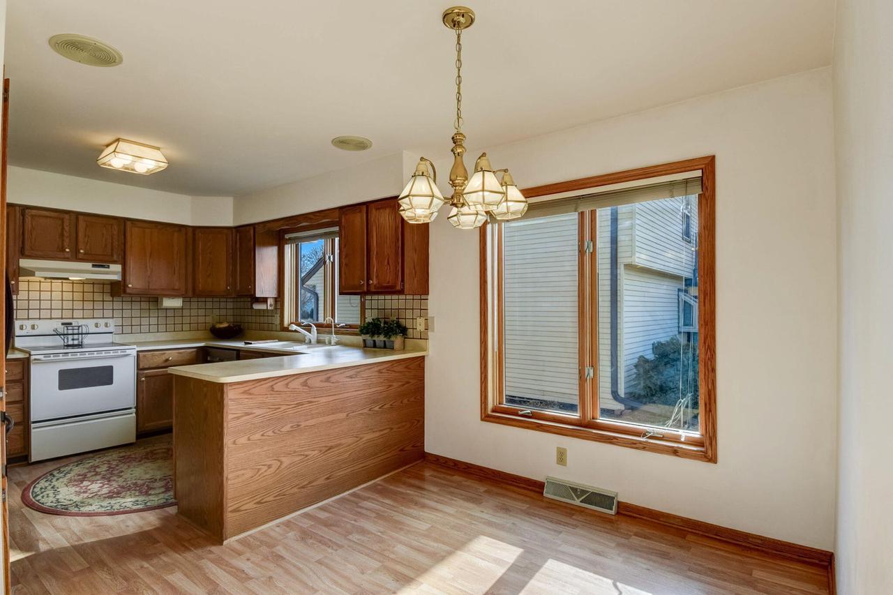 4465 South Longview DRIVE