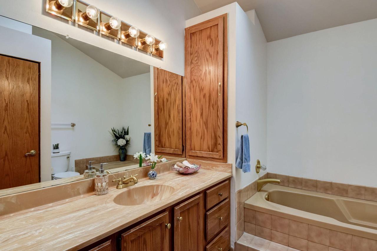 4465 South Longview DRIVE