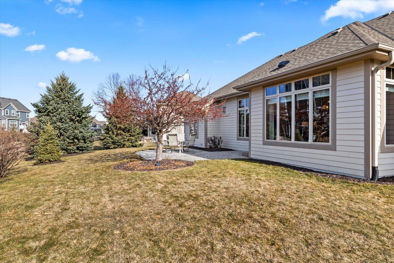 W238N2341 Talon DRIVE