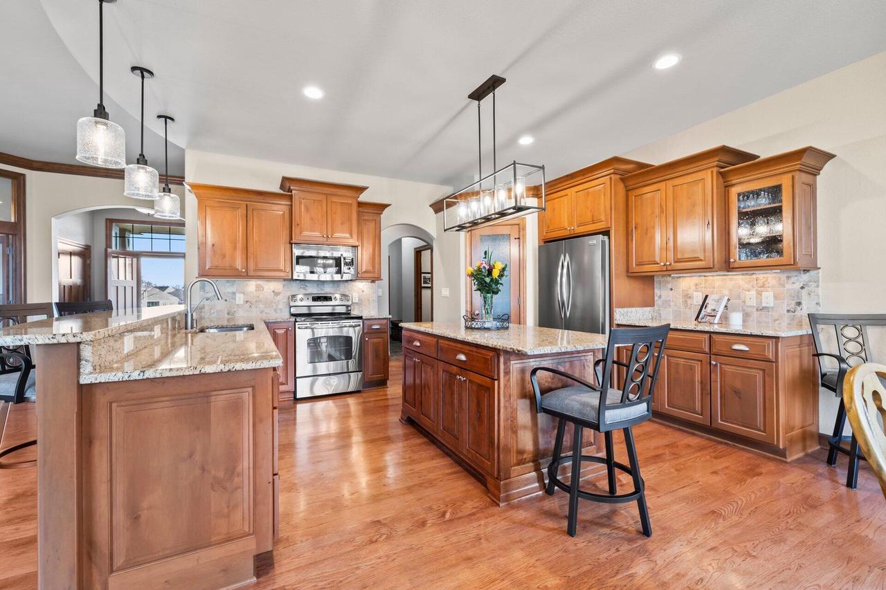 W238N2341 Talon DRIVE