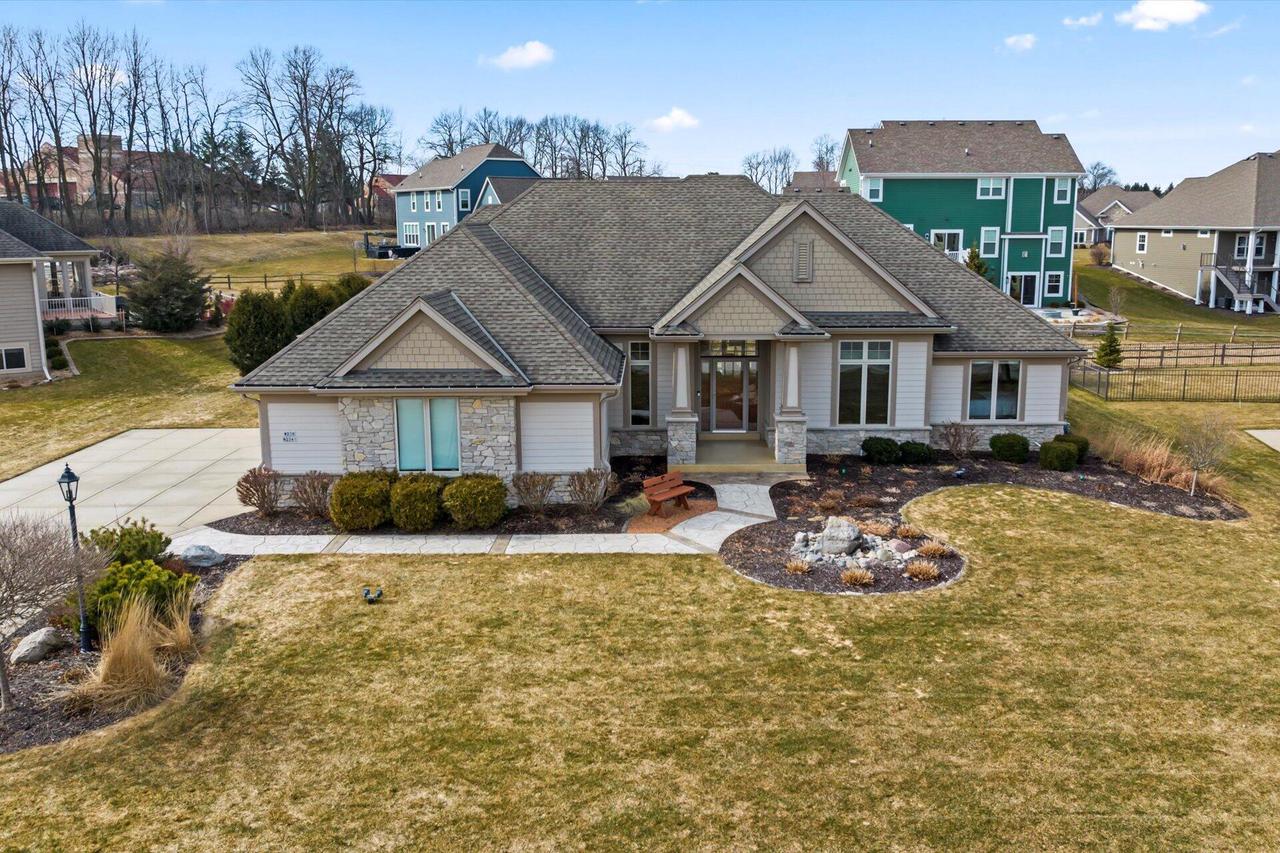 W238N2341 Talon DRIVE