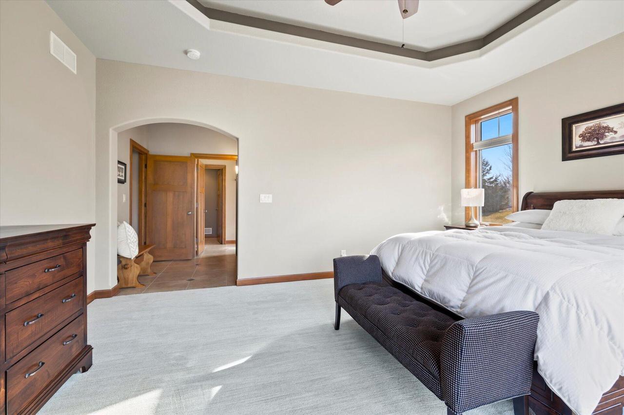 W238N2341 Talon DRIVE