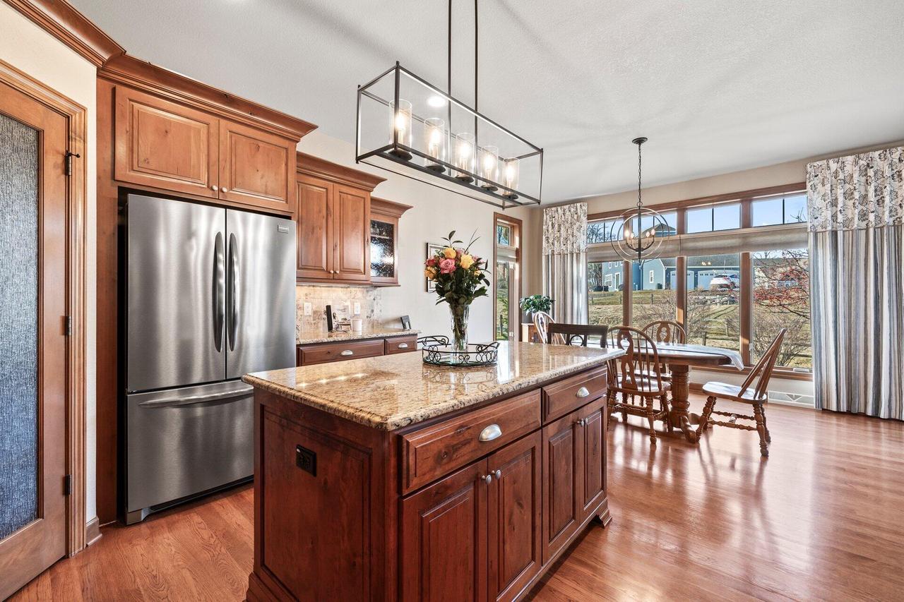 W238N2341 Talon DRIVE