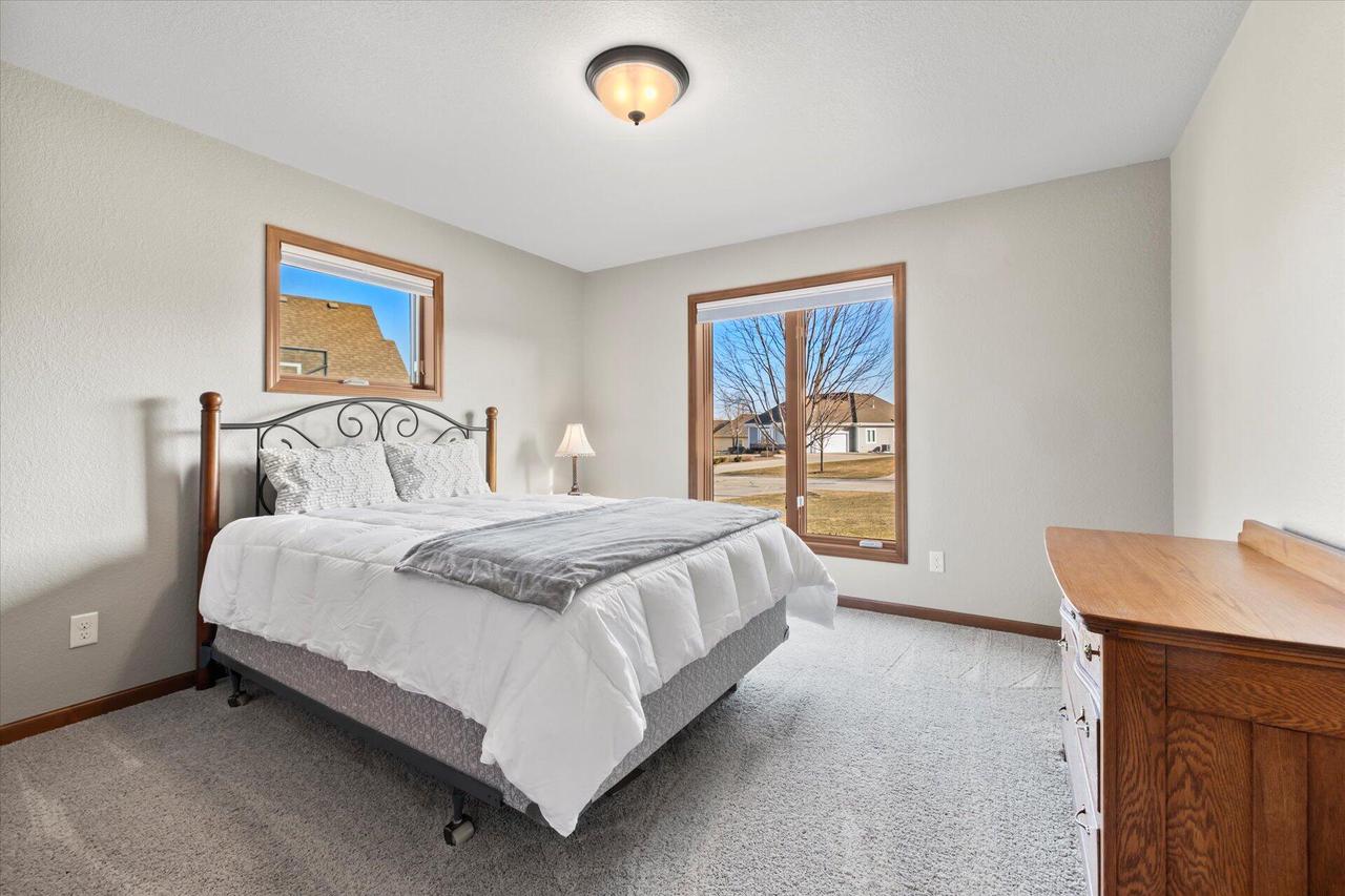 W238N2341 Talon DRIVE