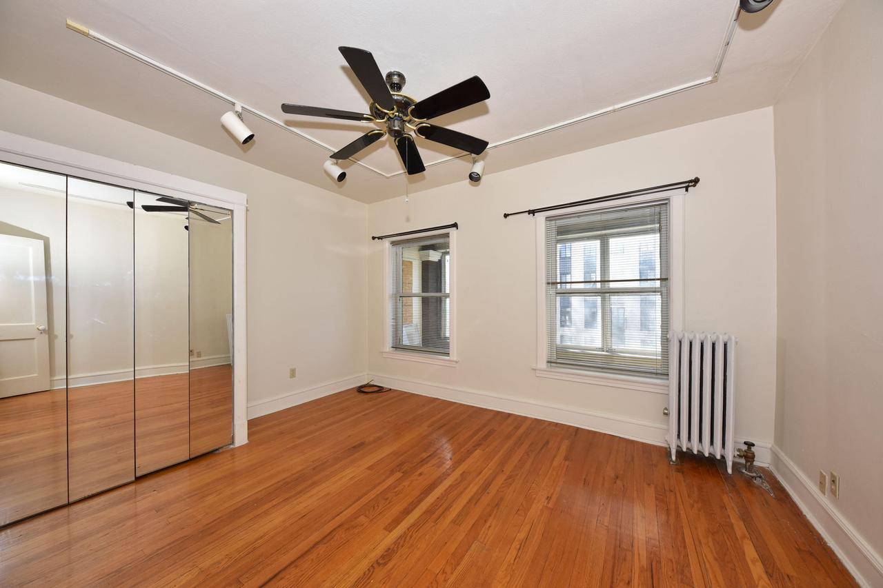 1704 East Kane PLACE D