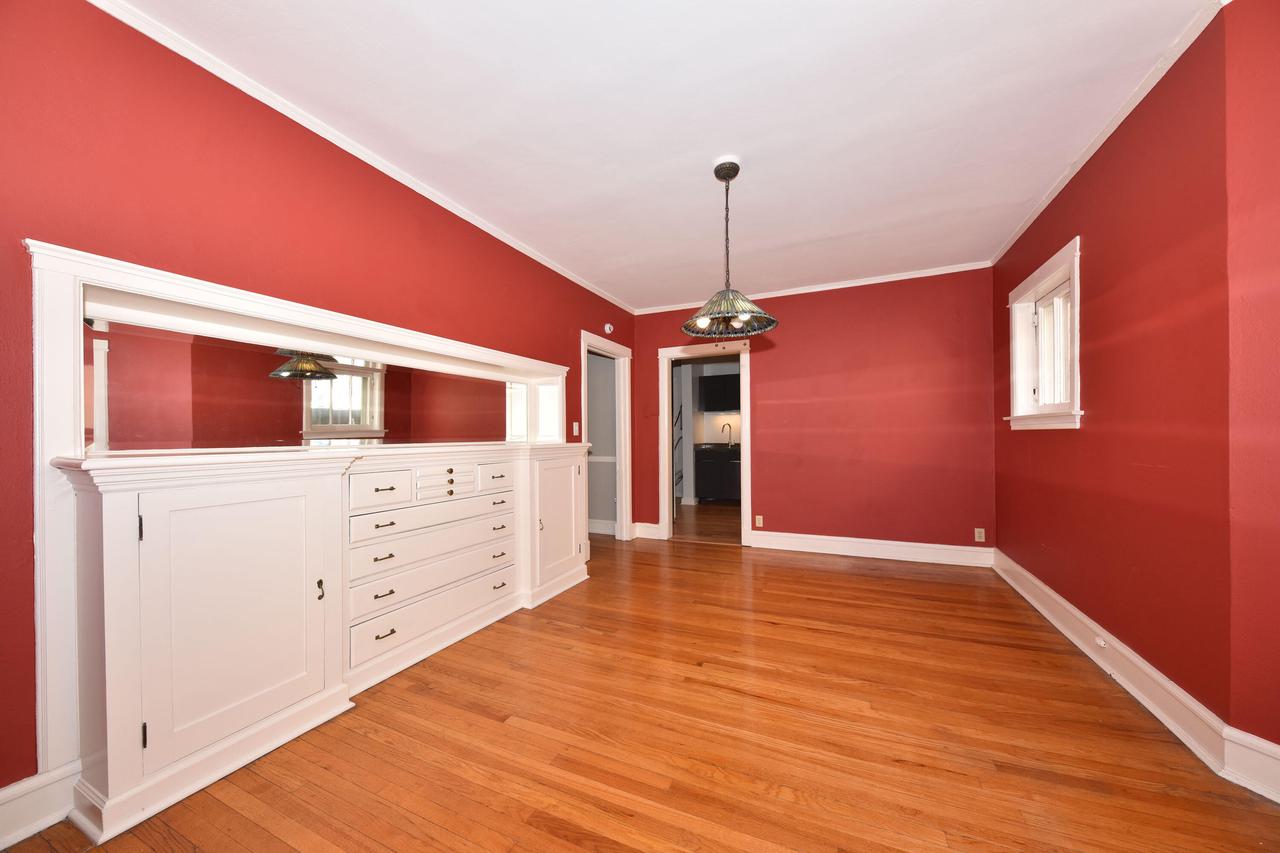 1704 East Kane PLACE D