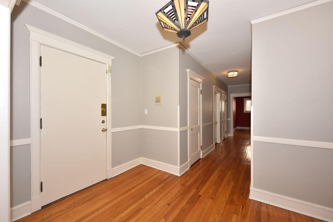 1704 East Kane PLACE D