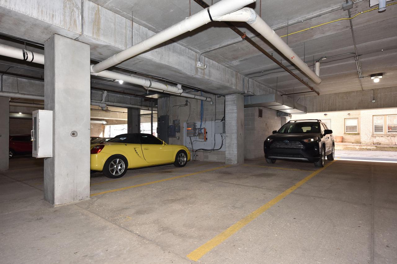 1704 East Kane PLACE D