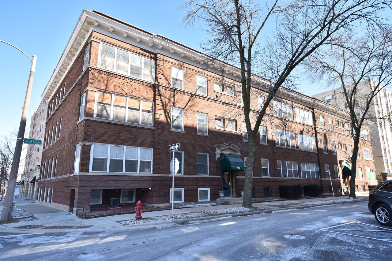 1704 East Kane PLACE D