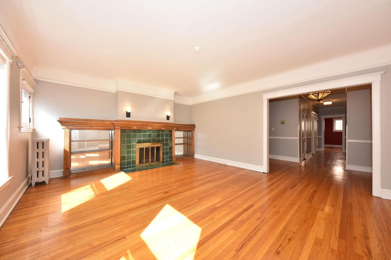 1704 East Kane PLACE D