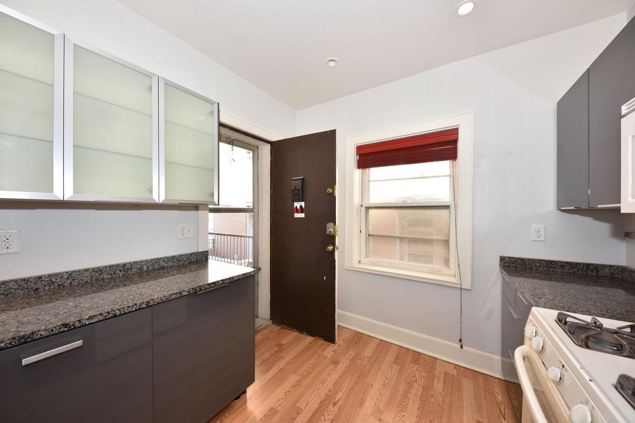 1704 East Kane PLACE D