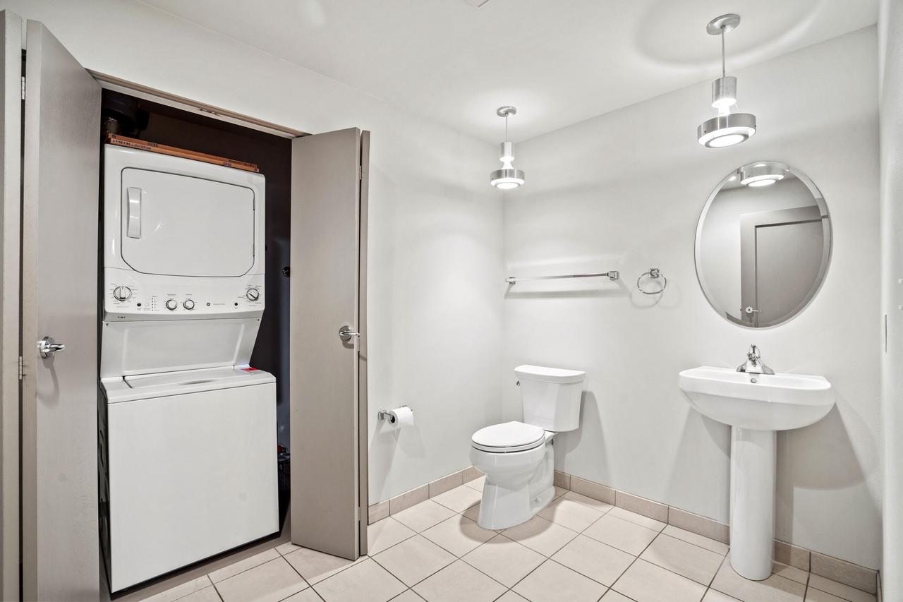 741 North STREET 306