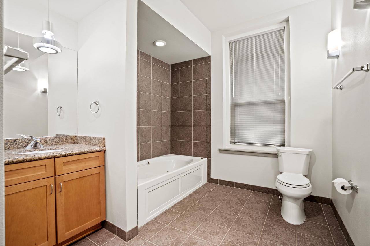 741 North STREET 306