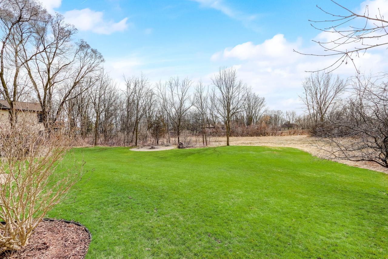 S67W18865 Steeplechase DRIVE