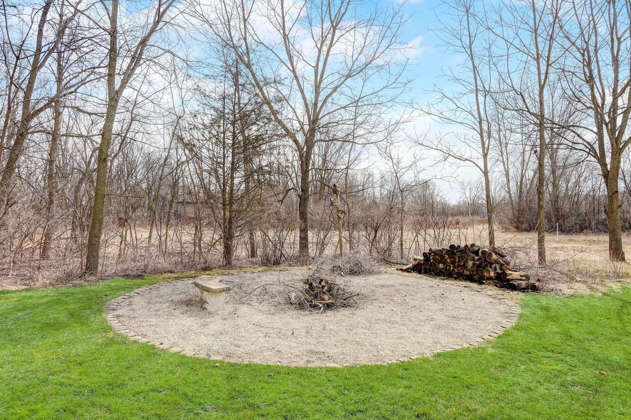 S67W18865 Steeplechase DRIVE