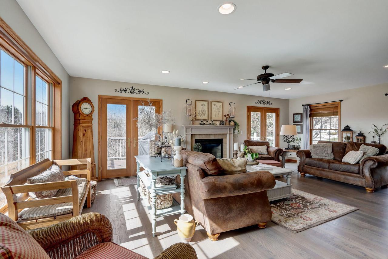 S67W18865 Steeplechase DRIVE