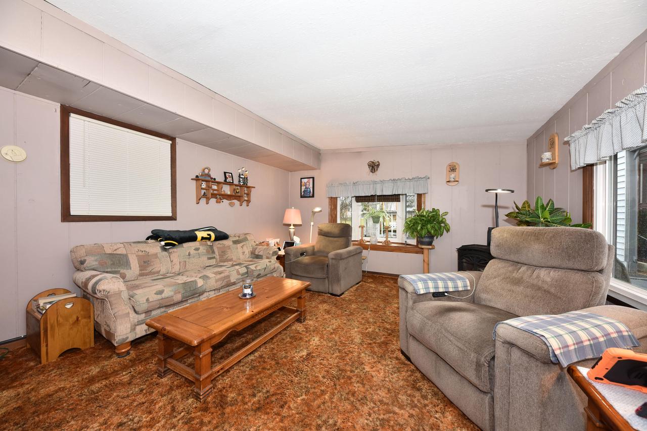 6105 North 113th STREET